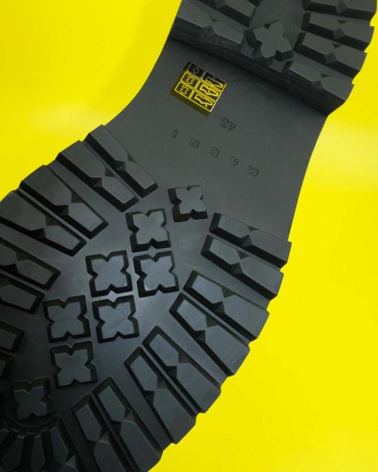  마르니 부츠 가죽 피어싱 모카신 블랙 - MARNI