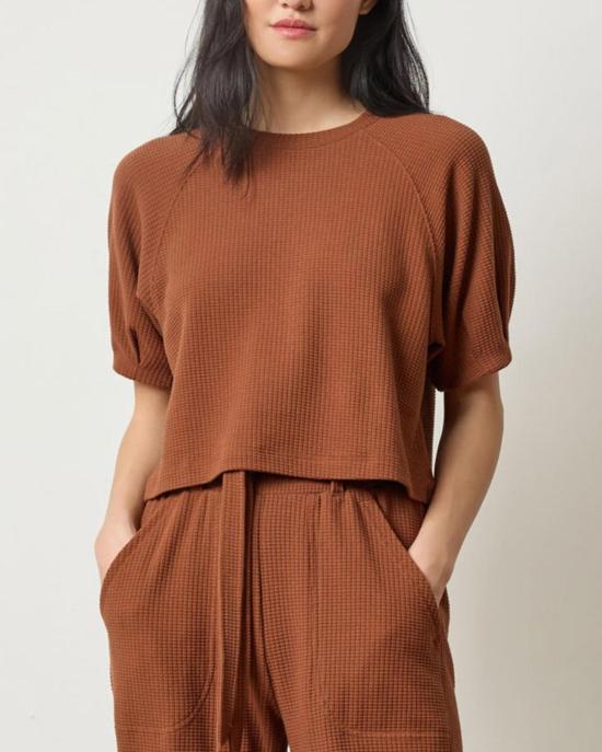  릴라 피 블라우스 릴라 P. 플리티드 슬리브 탑 프랄린