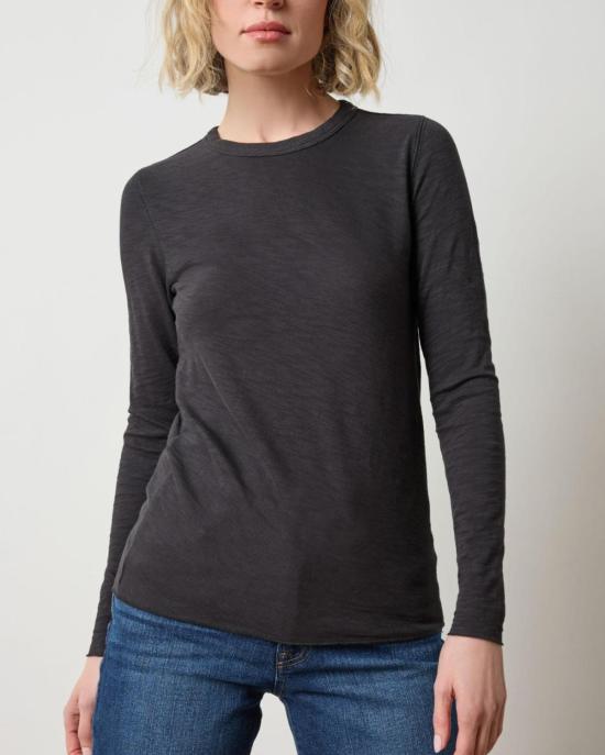  릴라 피 긴팔 티셔츠 릴라 P. 롱슬리브 바이어스 크루넥 블랙