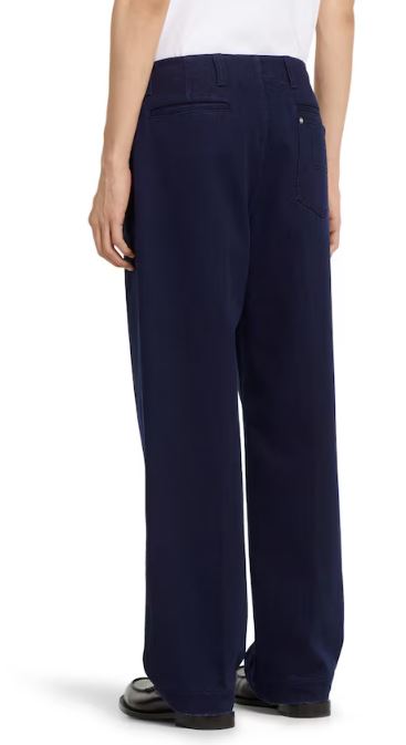 25FW 구찌 엠보스 라벨 워시드 데님 팬츠 835168 XDDA84447 - GUCCI