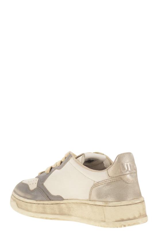 25FW 오트리 슈퍼 빈티지 메달리스트 로우 레더 스니커즈 AVLWMT09 WHITE GREY - AUTRY