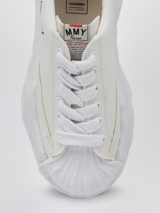26SS 메종 미하라 야스히로 블레이키 OG 솔 캔버스 로우탑 스니커즈 A08FW735 WHT White - MAISON MIHARA YASUHIRO