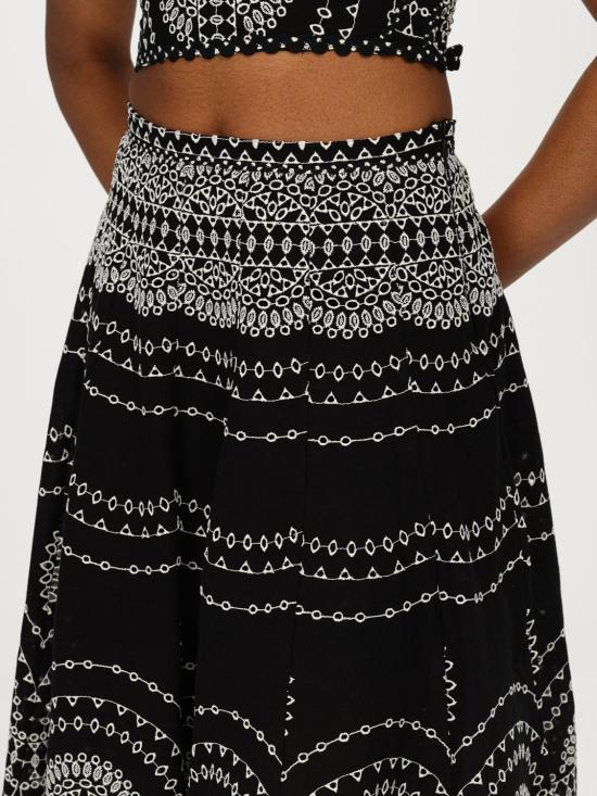 25FW 차로루이즈 롱 스커트 254401 BLACK WHITE Black - CHARORUIZ