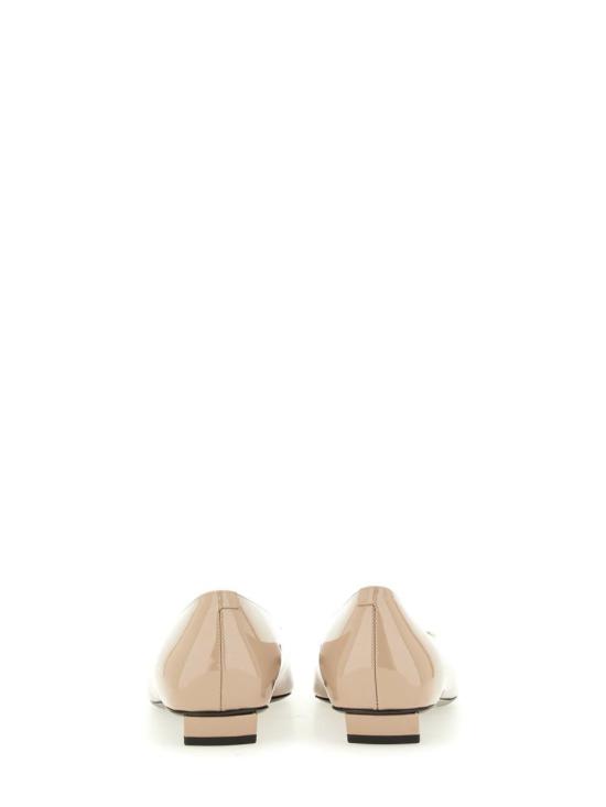 25FW 로저비비에 플랫 슈즈 RVW00700920D1 PC415 Beige - ROGER VIVIER
