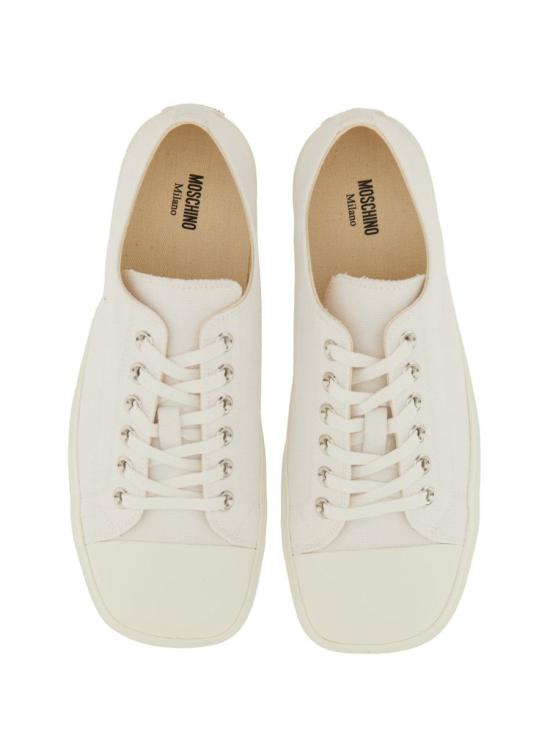 25FW 모스키노 스니커즈 MB15053G0N GR010A WHITE - MOSCHINO