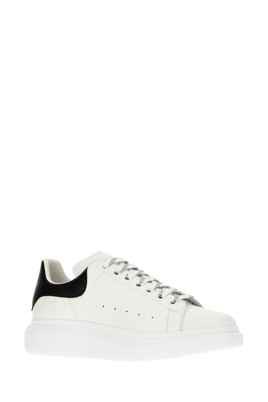 26FW 알렉산더 맥퀸 오버사이즈 드 스니커즈 553680WIAIG 9061 WHITE BLACK - ALEXANDER MCQUEEN