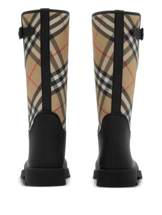25FW 버버리 러버 마쉬 스탬프 하이 부츠 8111677 Black - BURBERRY