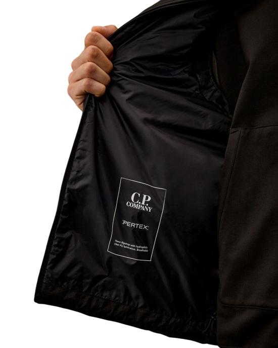 25FW 씨피 컴퍼니 베스트 19CLVE008A110400A 999 BLACK - C.P. COMPANY