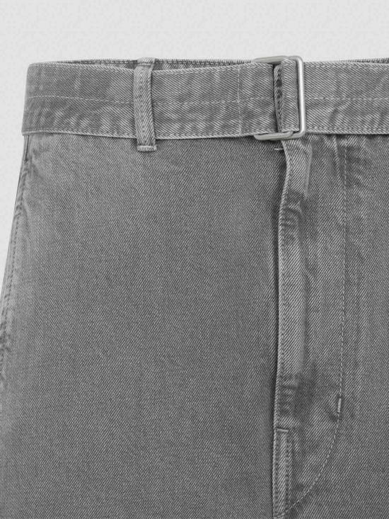  르메르 벨티드 트위스트 팬츠 PA326LD1062PU828 Grey - LEMAIRE