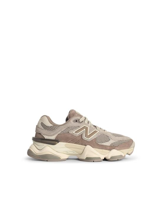 26FW 뉴발란스 9060 스니커즈 U9060ERCMUSHROOM Brown