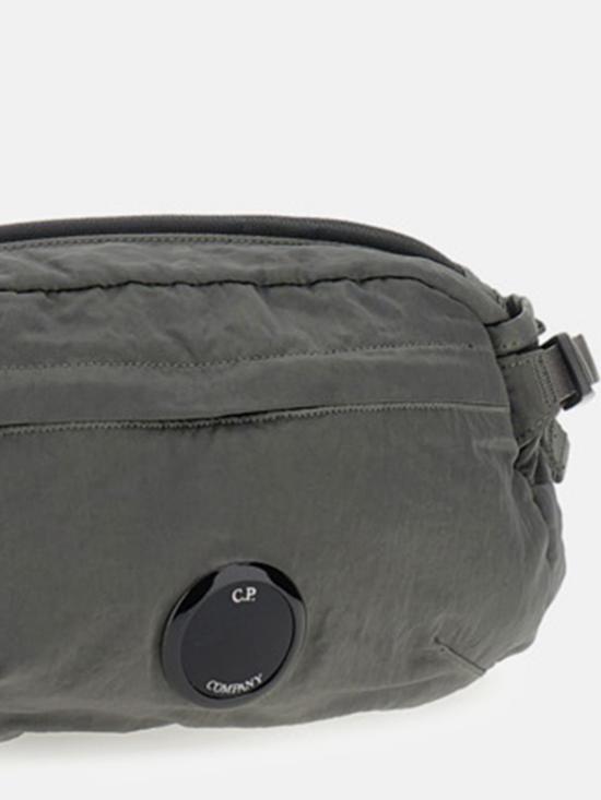 25FW 씨피 컴퍼니 벨트백 19CMAC734A005269G 921 Grey - C.P. COMPANY