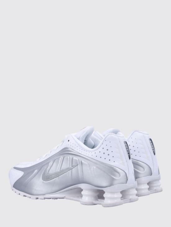 26SS 나이키 샥스 R4 스니커즈 HQ1988 101 White - NIKE