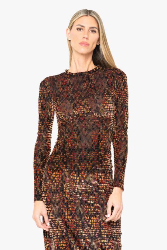  제이비큐 긴팔 티셔츠 JBQ 휴고  레드 모자이크