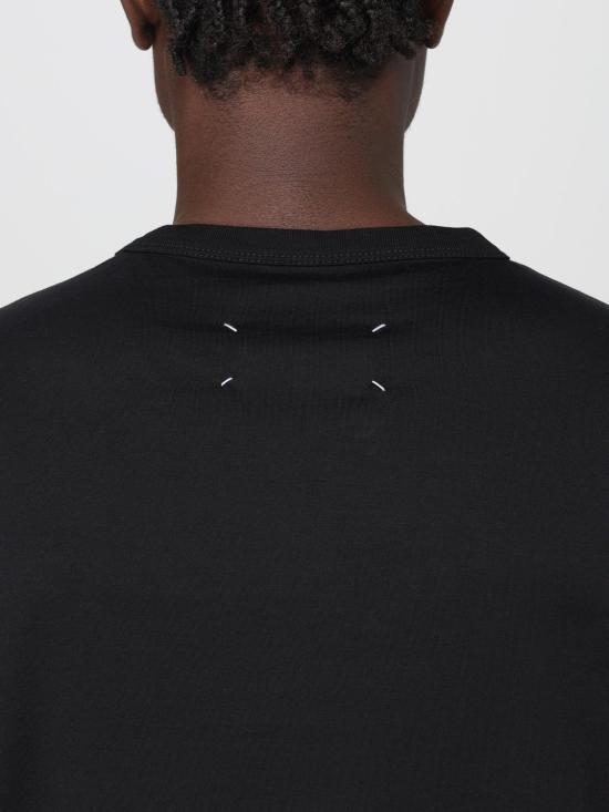 25FW 마르지엘라 디스토티드 로고 티셔츠 S30GC0701S22816 900 Black - MAISON MARGIELA