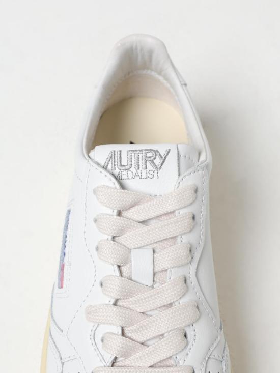 25FW 오트리 메달리스트 로우 스니커즈  AULWLL15 White - AUTRY