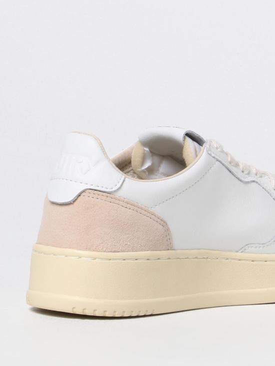 26SS 오트리 메달리스트 로우 스니커즈 AULWLS33 White - AUTRY