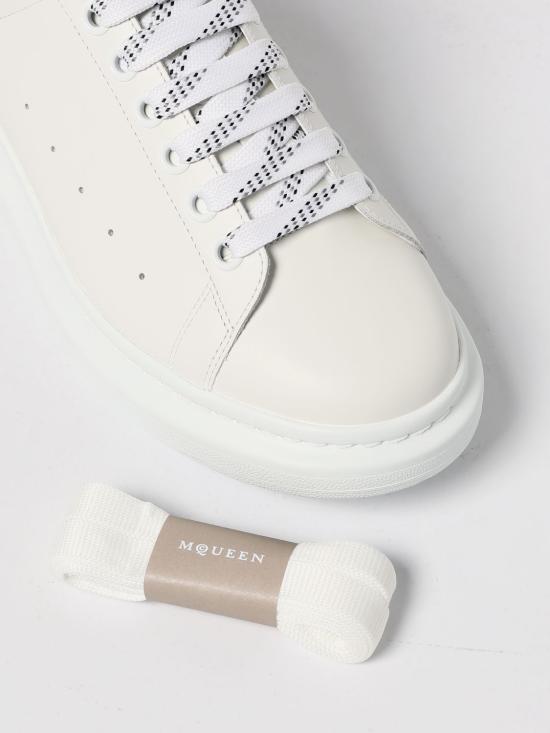 25FW 알렉산더 맥퀸 오버사이즈 드 스니커즈 553680WIAIG 9061 White - ALEXANDER MCQUEEN