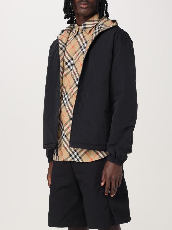 25FW 버버리 리버시블 체크 트래퍼드 자켓 8104102 Nude - BURBERRY