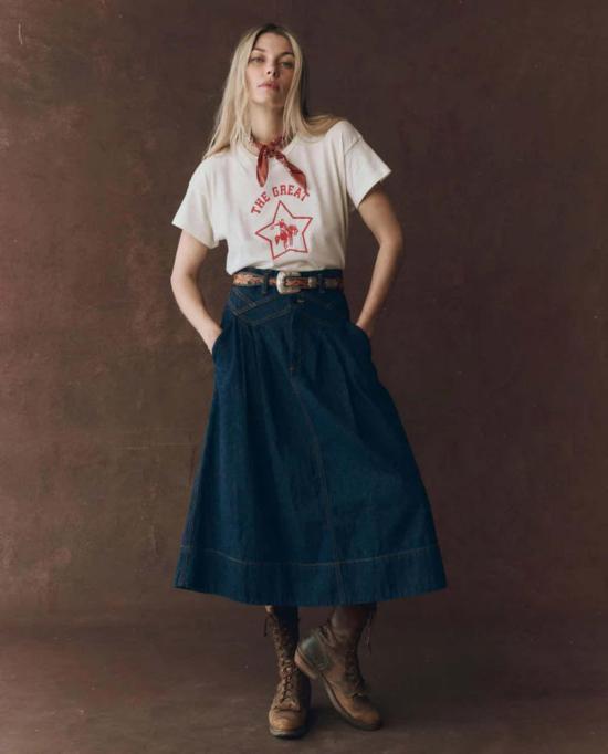  더 그레이트 반팔 티셔츠 . 박스형 크루 로데오 스타 그래픽 티셔츠 - THE GREAT