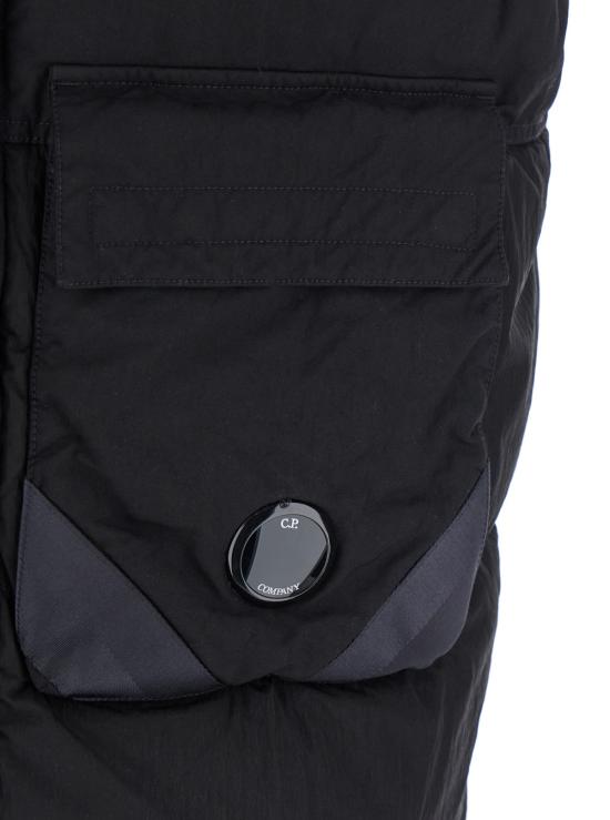 25FW 씨피 컴퍼니 에코 크롬 R 믹스드 후드 다운 질레 19CMVE028A006369M999 BLACK DOM - C.P. COMPANY