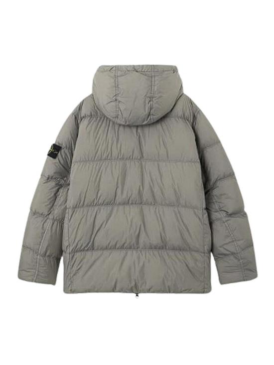  스톤 아일랜드 크링클랩스 와펜 패치  후드 다운 자켓  K2S154100011S0A23V006B Taupe - STONE ISLAND