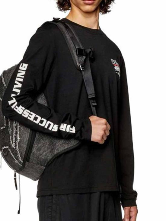 24FW 디젤 긴팔 티셔츠 A110490GRAI9XX Black - DIESEL