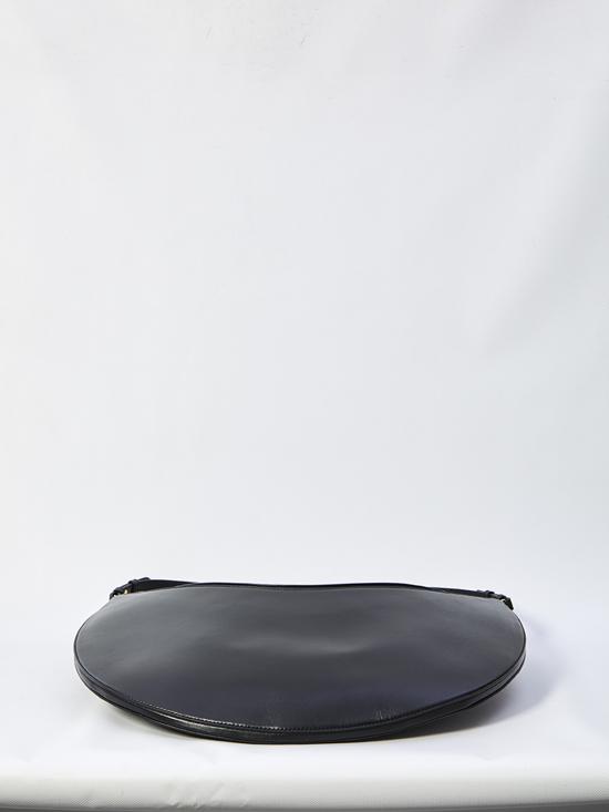 25FW 자크뮈스 오발로 숄더백 BAW00437AC18A08 990 BLACK - JACQUEMUS