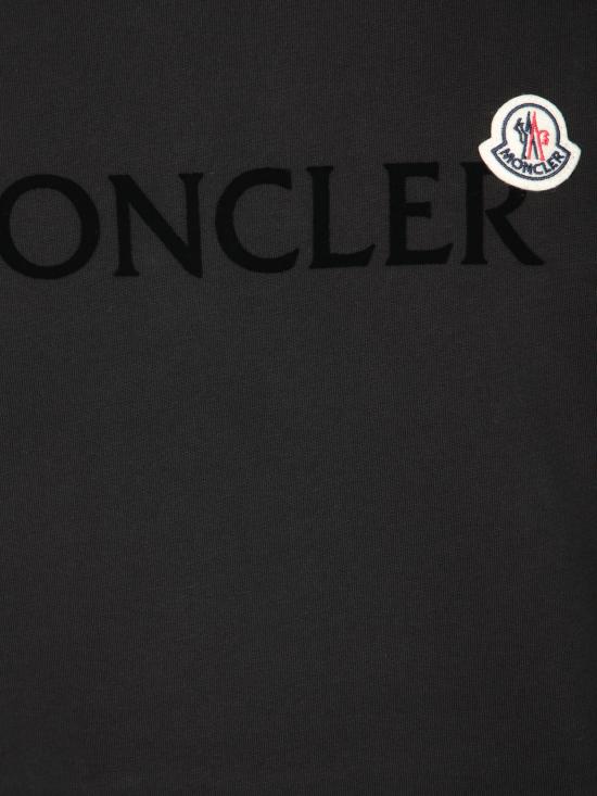 25FW 몽클레어 플록 로고 코튼 티셔츠 8C000368390T999 BLACK DOM - MONCLER
