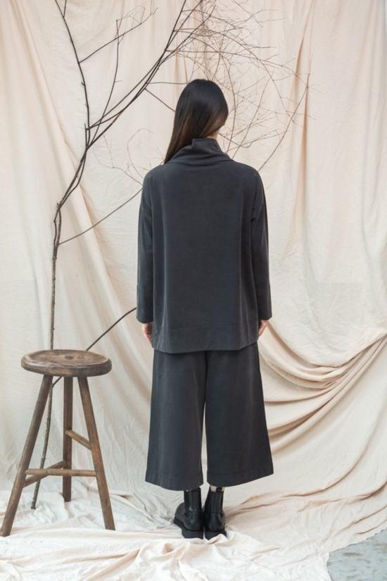  보몽 오가닉 크롭 팬츠 보몬트 오가닉 타야 오가닉 코튼 트라우저 차콜 - BEAUMONT ORGANIC