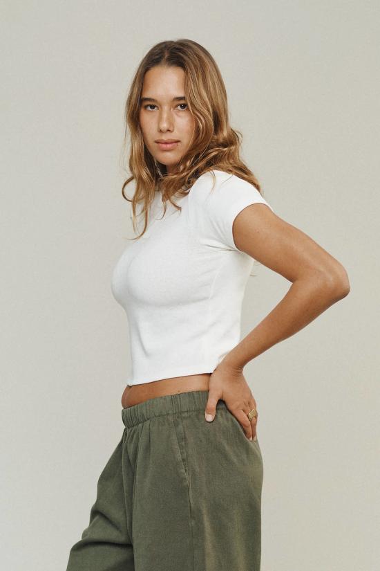  영메이븐 반팔 티셔츠 융마벤 이솔라 티셔츠 - JUNGMAVEN