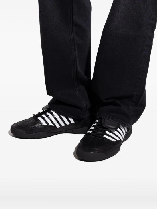 25FW 디스퀘어드2 스니커즈 SNM036143108439 M063 NERO BIANCO - DSQUARED2