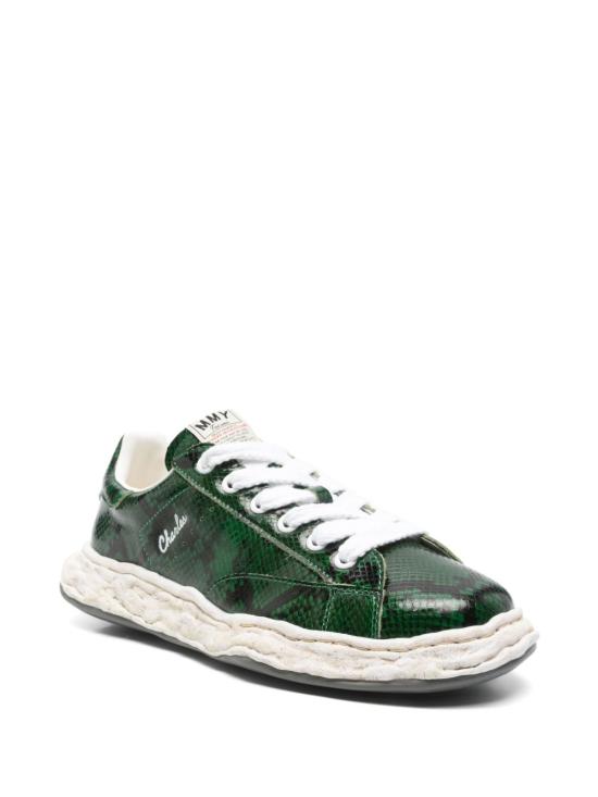 25SS 메종 미하라 야스히로 찰스 OG솔 파이톤 프린티드 레더 로우탑 스니커즈 A14FW712 GREEN Green - MAISON MIHARA YASUHIRO