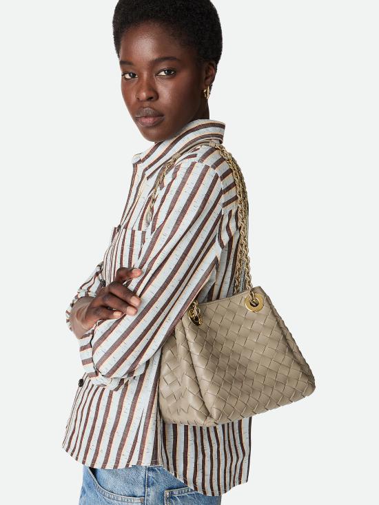 25FW 보테가베네타 스몰 파라슈트 체인백 817175V4SC5 2819 Beige - BOTTEGA VENETA