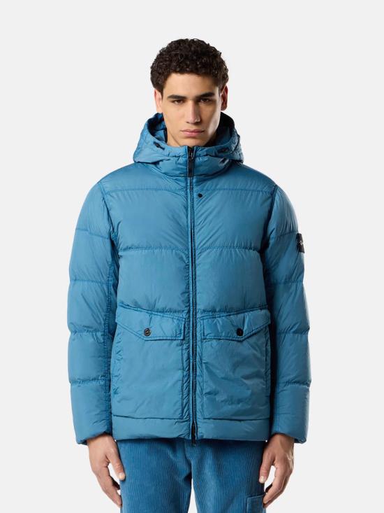 25FW 스톤 아일랜드 크링클랩스 와펜 패치  후드 다운 자켓 K2S154100011S0A23 V002B Clear Blue - STONE ISLAND
