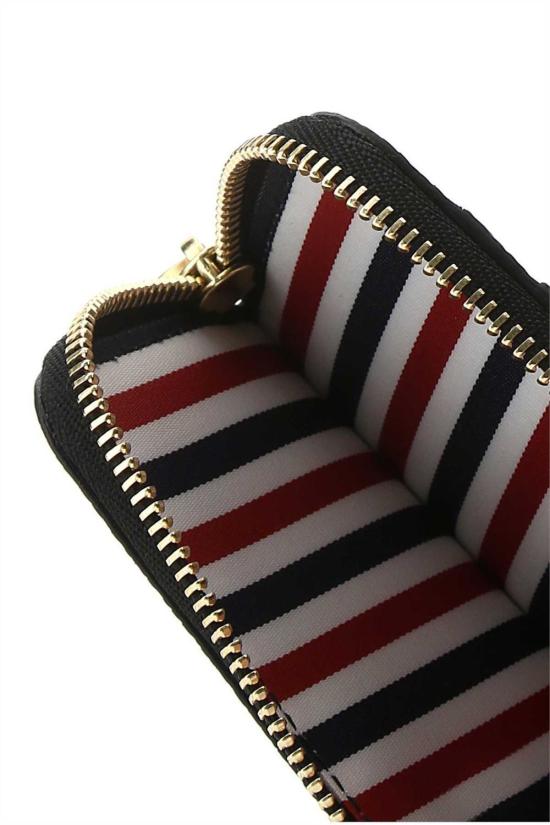 26FW 톰브라운 페블 그레인 레더 스트라이프 집어라운드 지갑 MAW080A00198 001 BLACK - THOM BROWNE