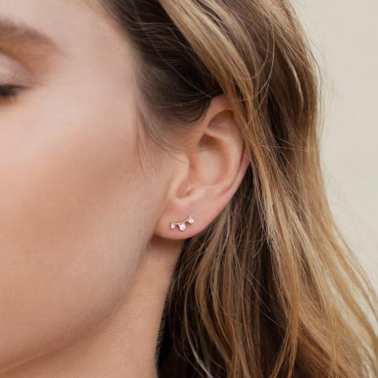  아디나 레이터 이어링 3 다이아몬드 아미고스 커브  옐로우 골드 - ADINA REYTER