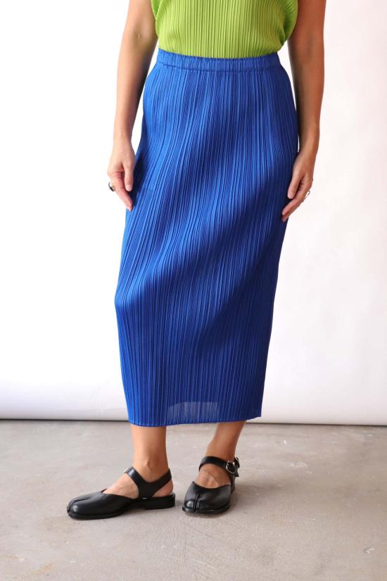  플리츠플리즈 스커트 이세이 미야케의 플리츠 플리즈 월간 컬러: 8월 - PLEATS PLEASE