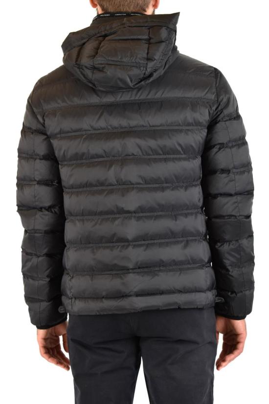  페트레이 숏패딩 PEU3257 01181503 NER Black - PEUTEREY