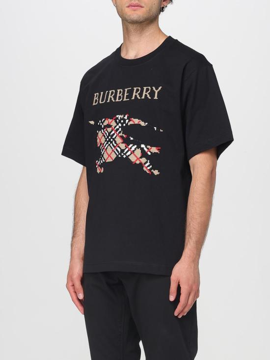 26FW 버버리 크로스 스티치 EKD 코튼 티셔츠 8109021 Black - BURBERRY