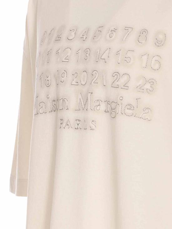 26SS 마르지엘라 자수 로고 티셔츠 S50GC0705S24567103 White - MAISON MARGIELA