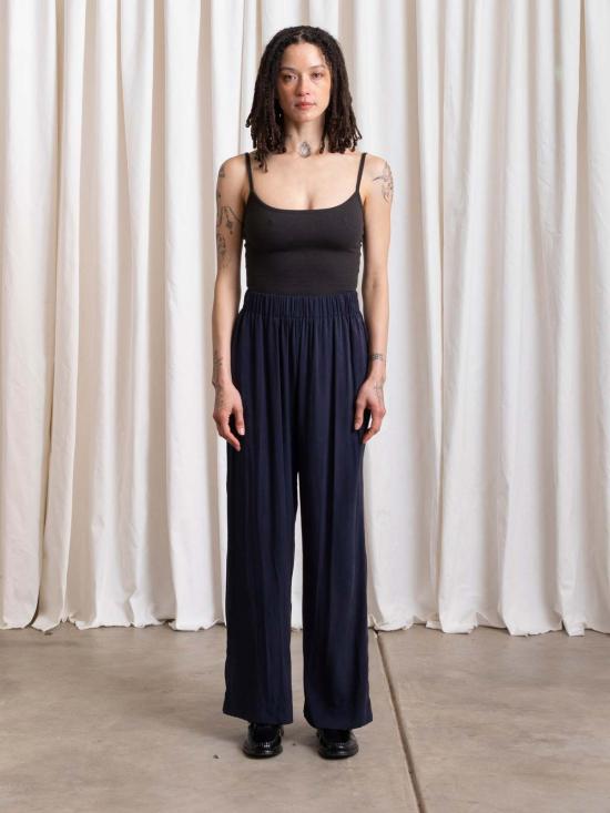  알리 골든 스트레이트 팬츠 엘라스틱 웨이스트 팬츠 - ALI GOLDEN