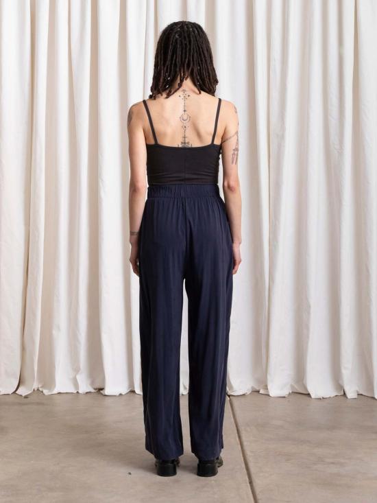  알리 골든 스트레이트 팬츠 엘라스틱 웨이스트 팬츠 - ALI GOLDEN