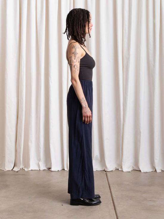  알리 골든 스트레이트 팬츠 엘라스틱 웨이스트 팬츠 - ALI GOLDEN