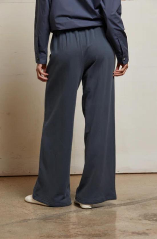  퍼펙트 화이트 티 스트레이트 팬츠 퍼펙트화이트티 라산나 리버스 포켓 스웨트팬츠 나이트 - PERFECT WHITE TEE