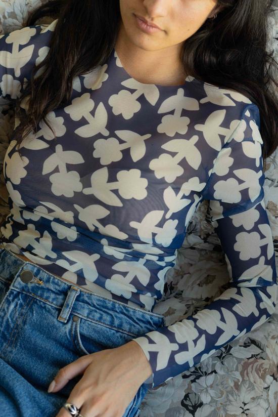  Mundaka 긴팔 티셔츠 문다카 블루 앤 화이트 플로럴 프린트 - OTHER BRANDS