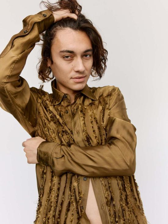  에드워드 커밍 긴팔 셔츠 스크래치 잇 틸 잇 블리즈 셔츠