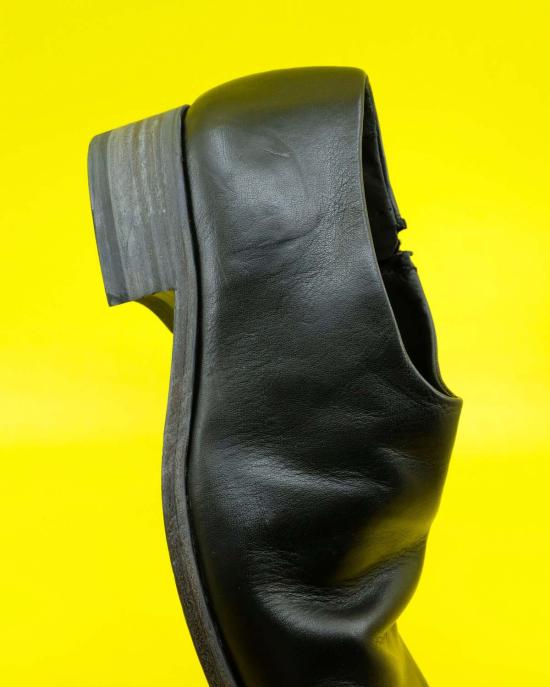  에드워드 커밍 뮬/슬리퍼 블랙 레더 버블 토 지퍼온 슈즈 - EDWARD CUMING