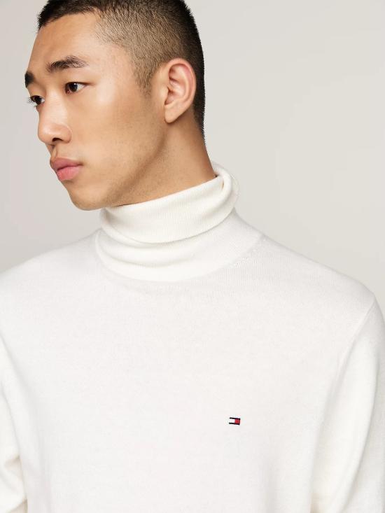  타미힐피거 터틀넥 MW0MW28048 YBL White - TOMMY HILFIGER