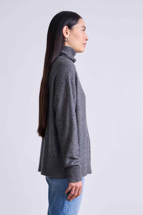  어피스 어파트 터틀넥 Apiece Apart 가장 부드러운 티슈 웨이트  숯 - APIECE APART