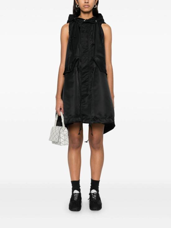  사카이 베스트 2507677001 Black - SACAI